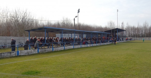 Futbalový štadión Bešeňov - Bešeňov