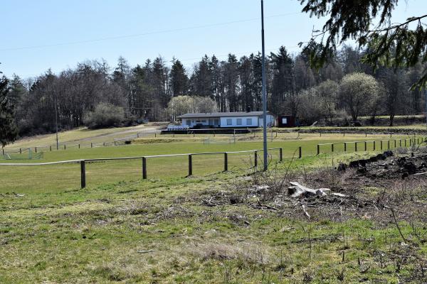 Sportanlage an den Höhlen - Breitscheid/Hessen-Erdbach