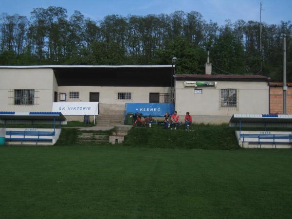 Stadion SK Viktorie Kleneč - Kleneč