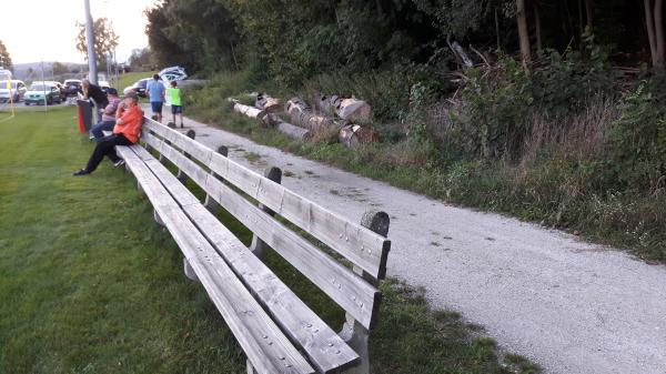 Sportplatz Lindenrain - Attiswil