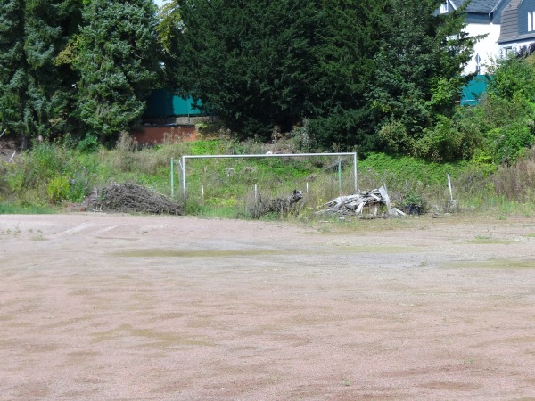 Röntgen-Stadion Nebenplatz - Remscheid-Lennep