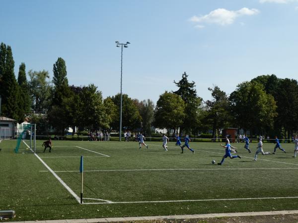 OMV-Sportanlage Stadlau Platz 3 - Wien