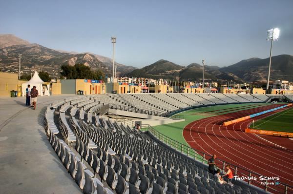 Pampeloponnisiako Stadio - Pátra (Patras)