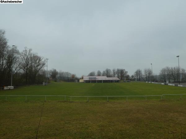 Sportzentrum Am Heigenberg Platz 2 - Hösbach-Feldkahl