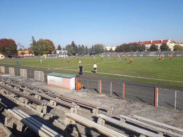 Stadion XXX-Lecia w Nowe Miasteczko - Nowe Miasteczko