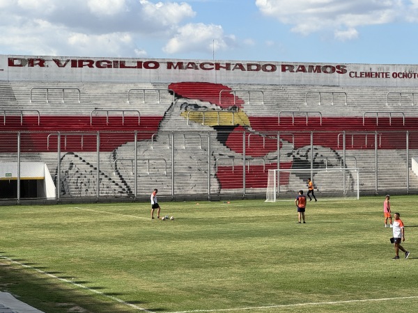 Estadio Nuevo Francisco Urbano - Morón, BA