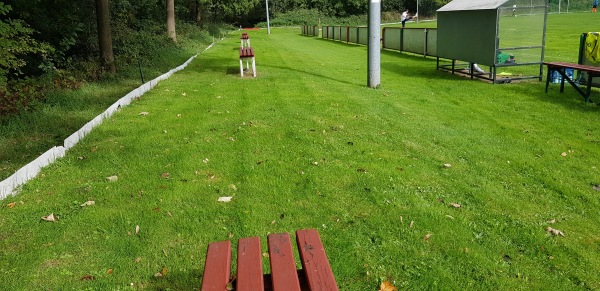 Sportplatz am Wald - Porta Westfalica-Bad Nammen