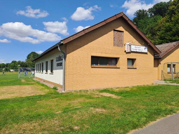 Sportplatz am Campingplatz - Bodenwerder-Siedlung Am Ehrberg