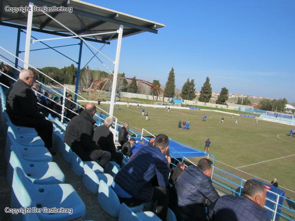 Stadiumi Tofik Jashari - Shijak