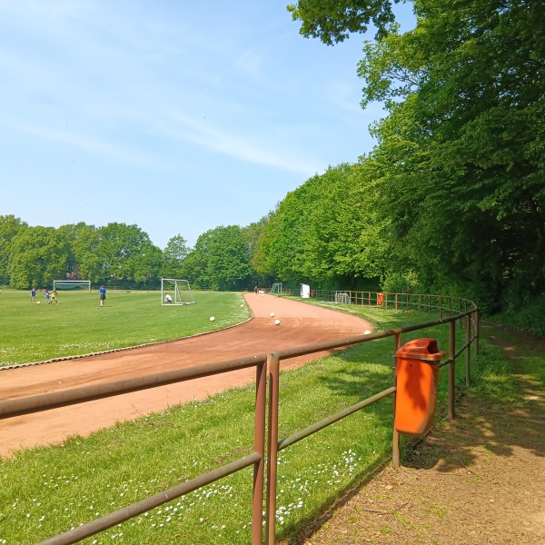 von-Waldthausen-Stadion - Neuss-Norf
