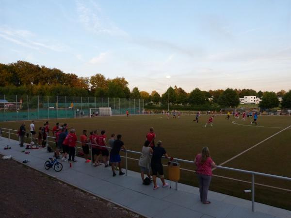 Klein Elektrotechnik Arena an der Erdenburg - Bergisch Gladbach-Moitzfeld
