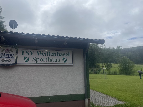 Sportplatz Hinzbach - Nentershausen/Hessen-Weißenhasel