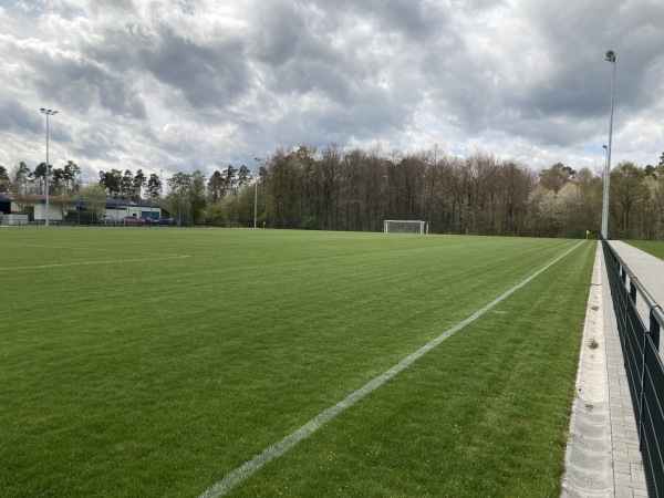 Sportzentrum Eichelberg Platz 2 - Sindelfingen-Darmsheim