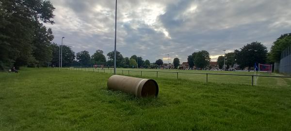 Sportanlage am Freibad B-Platz - Lägerdorf