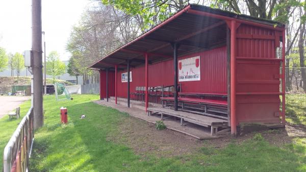 Sportplatz Ivenshofweg - Köln-Merkenich