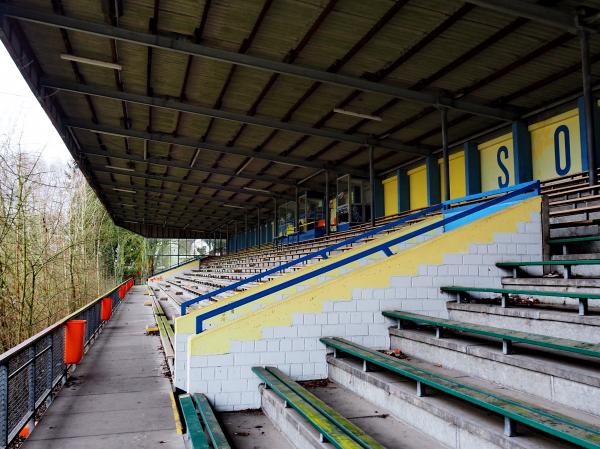 Stadion am Hermann-Löns-Weg - Solingen-Ohligs