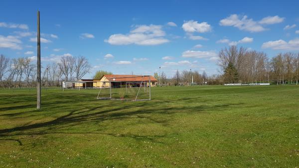 Sportplatz am Schlag - Allstedt-Niederröblingen