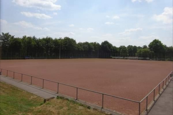 Bezirkssportanlage Oststadt Platz 3 - Essen/Ruhr-Eiberg