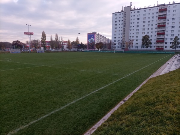 First Vienna Football Campus Platz 2 - Wien