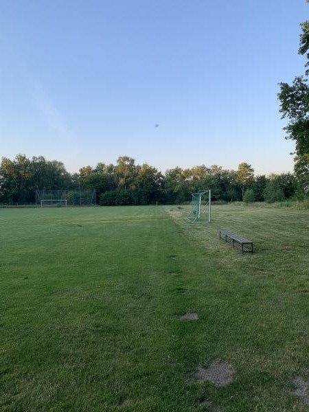 Sportanlage Im Wiesengrund B-Platz - Wolfsburg-Kästorf