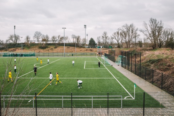 Alfred-Kunze-Sportpark Platz 4.2 - Leipzig-Leutzsch