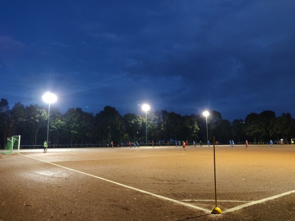 Bezirkssportanlage Weidenpesch Platz 4 - Köln-Weidenpesch
