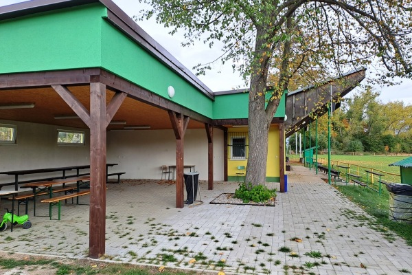 Hřiště Lužany - Lužany