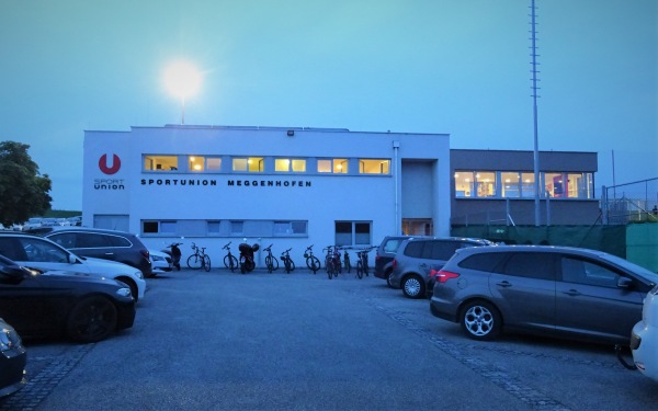 Autobahnstadion - Meggenhofen