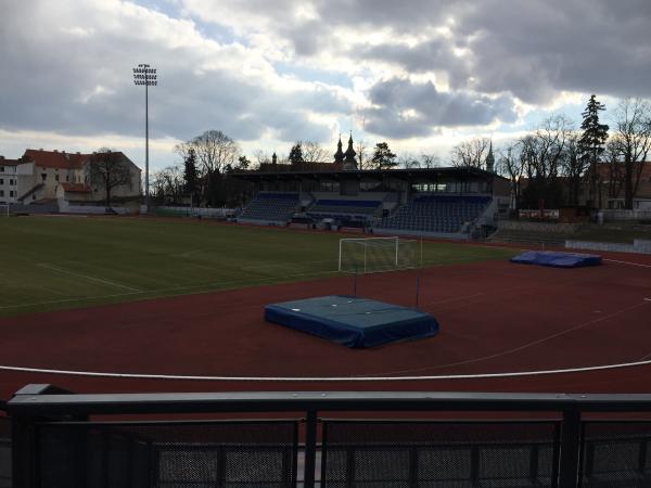 Městský stadion v Horním parku - Znojmo
