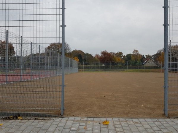 Sportplatz Ernst-Barlach-Gemeinschaftsschule - Wedel