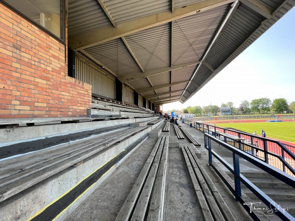 Stadion am Quenz - Brandenburg/Havel