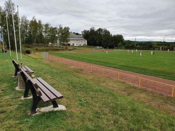 Walter-Reichert-Stadion - Niederwiesa/Sachsen