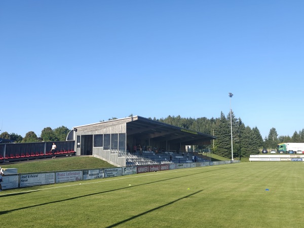 Raiffeisen Waldstadion - Sattledt