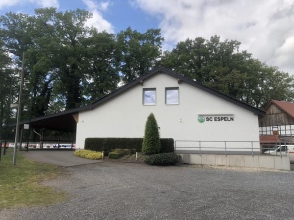 Eichenwaldstadion Nebenplatz - Hövelhof-Espeln