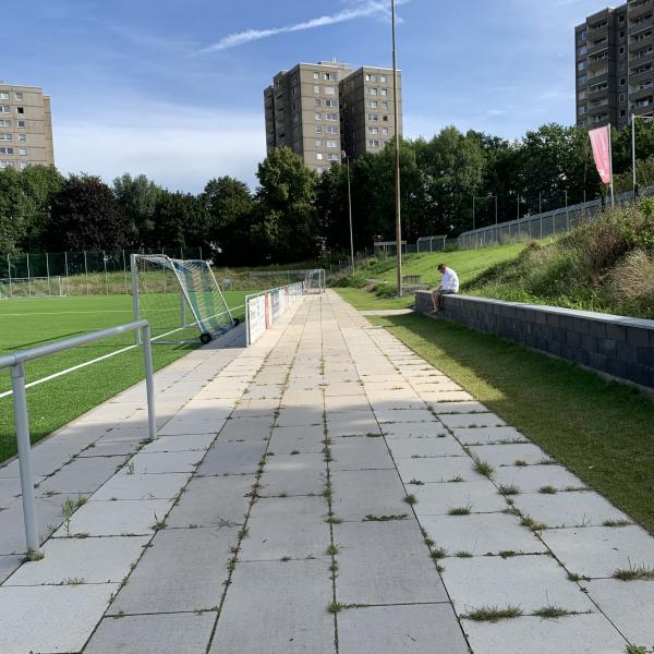 SRG-Sportpark - Bergisch Gladbach-Hand