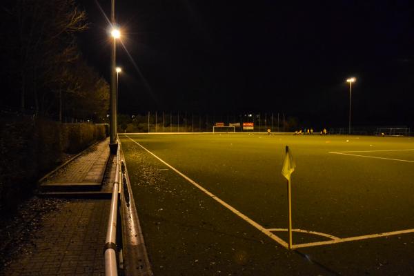 Jupp-Breuer-Stadion Nebenplatz - Grevenbroich-Kapellen