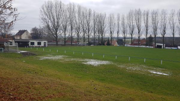 Sportplatz Hinter der Schule - St. Gangloff