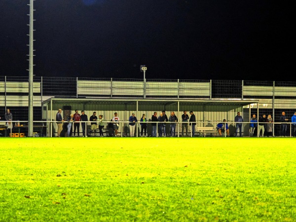 Trotzbachstadion Nebenplatz - Erwitte-Horn