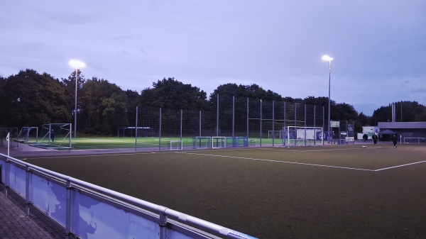 Sportplatz Albert-Einstein-Gymnasium - Duisburg-Rumeln