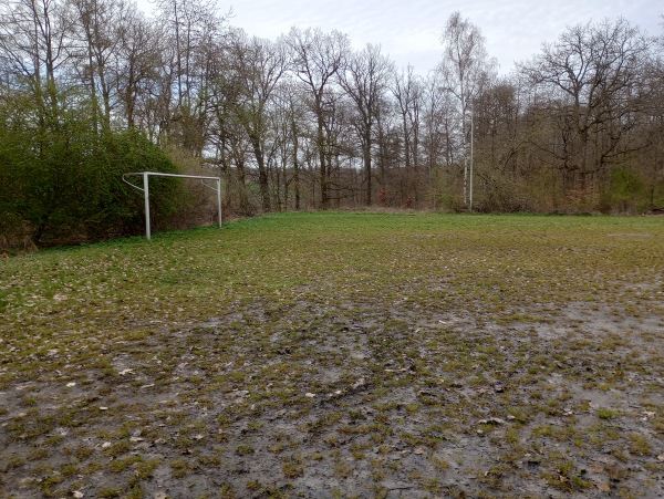 Sportplatz an der Jugendherberge - Grävenwiesbach