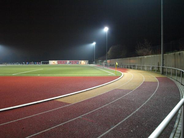 Sportplatz an der Hauptschule - Holzwickede