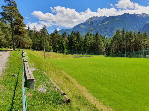 Sportplatz Wiesle - Karres