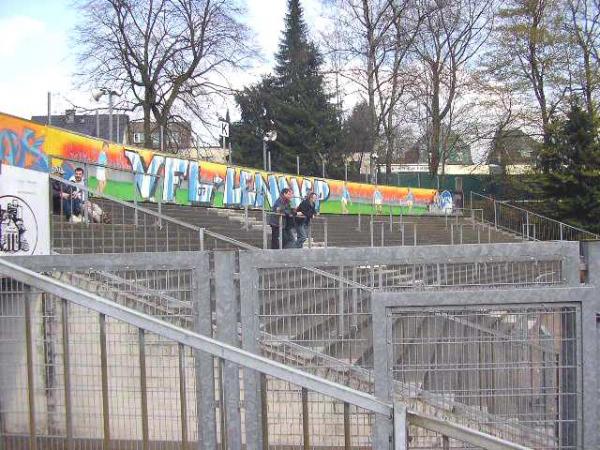 Röntgen-Stadion - Remscheid-Lennep