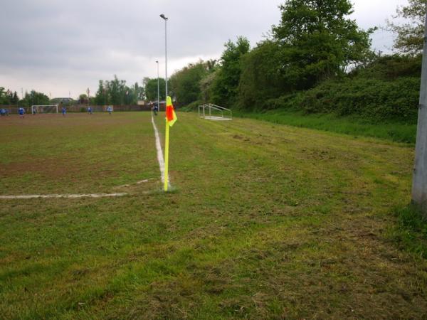 Eisenbahner-Stadion am Flinger Broich - Düsseldorf-Flingern