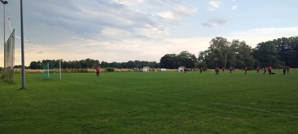 Waldstadion B-Platz - Neustadt/Rübenberge-Mecklenhorst
