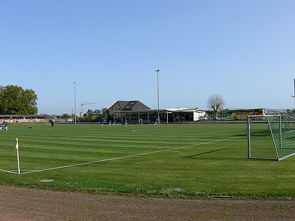 Ensinger-Stadion - St. Leon-Rot