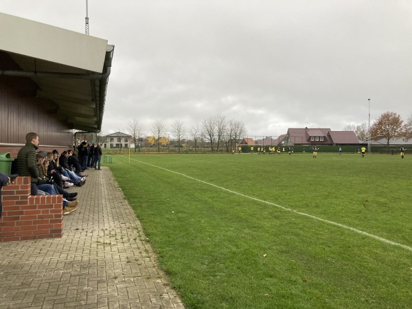 Sportanlage Mittelthüler Straße B-Platz - Friesoythe-Markhausen