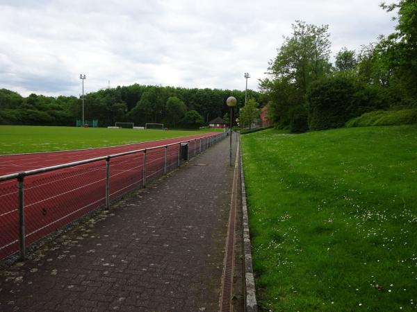 Universitätssportanlage - Essen/Ruhr-Altenessen