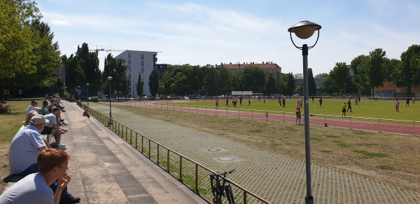 Laskersportplatz - Berlin-Friedrichshain