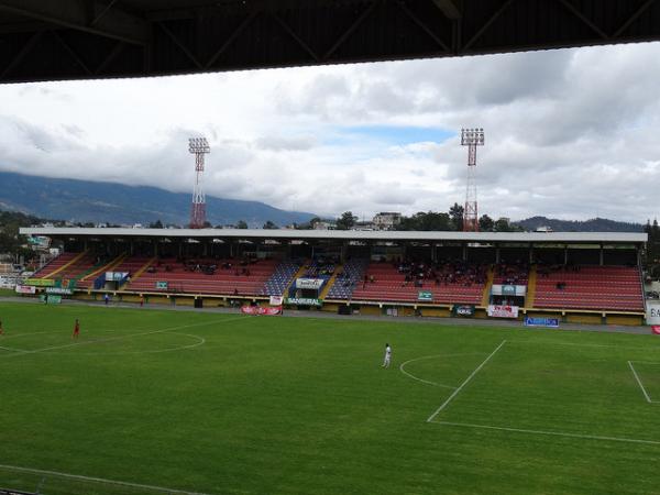 Estadio Los Cuchumatanes - Huehuetenango
